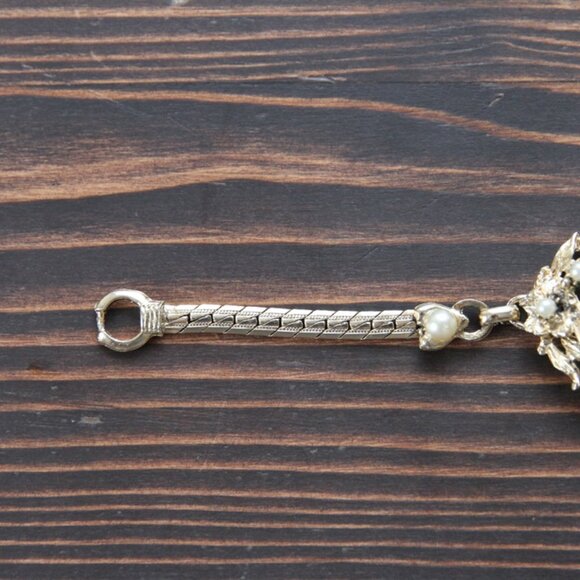 Suffragette Style Bracelet with Green Cabachon & Seed Pearls - Picture 4 of 16